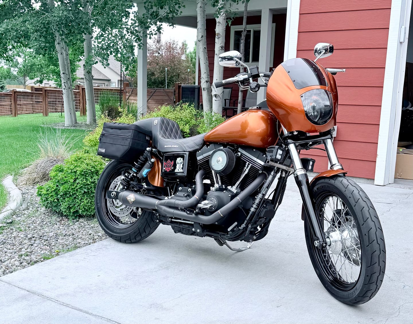 Customer photo review of HARLEY MOTORCYCLE AMBER WHISKY P. 645 | OEMatch Automotive Spraycan