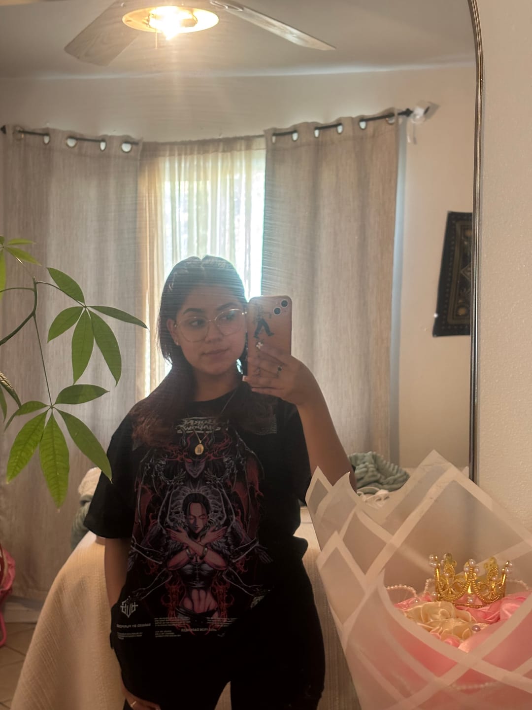 Customer photo review of [Limited Edition] 'One Piece: Nico Robin' Front T-Shirt
