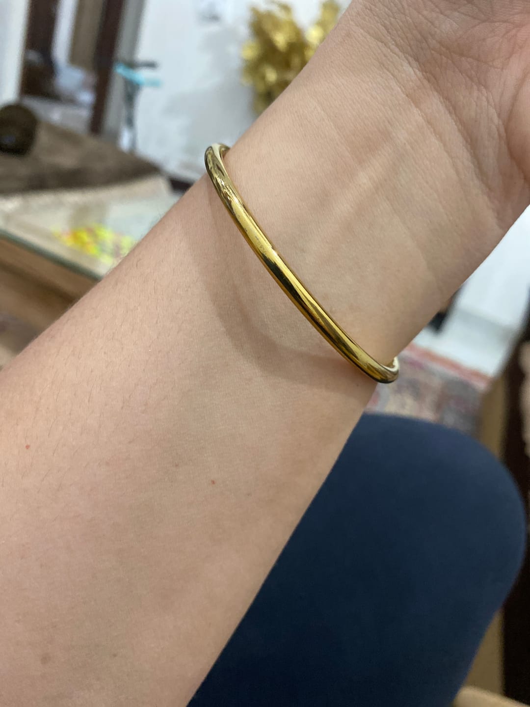Customer photo review of Classic Gold Bangle Bracelet
