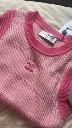 Customer photo review of Muna top