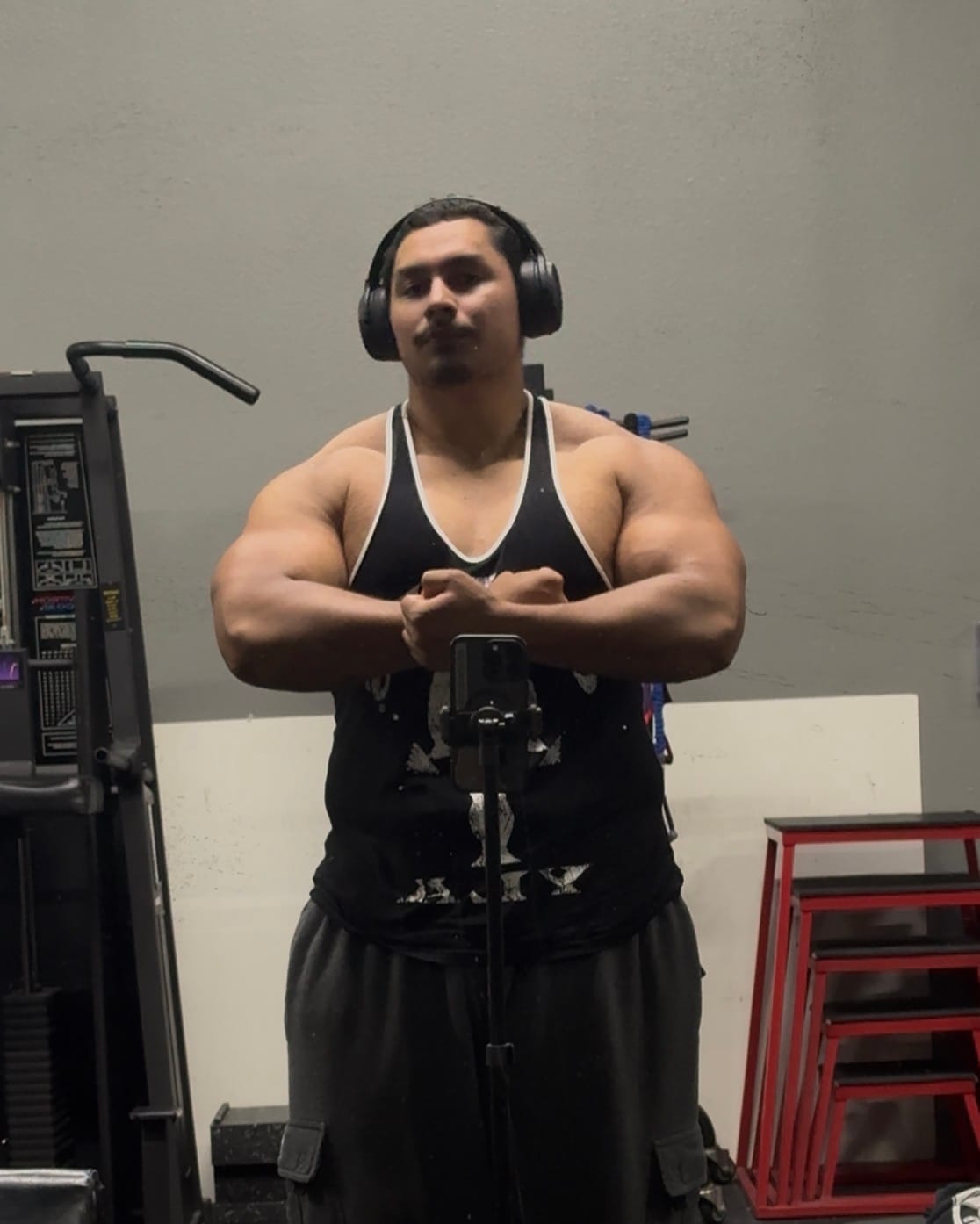 Customer photo review of 3014 - Golds Gym Classic Stringers