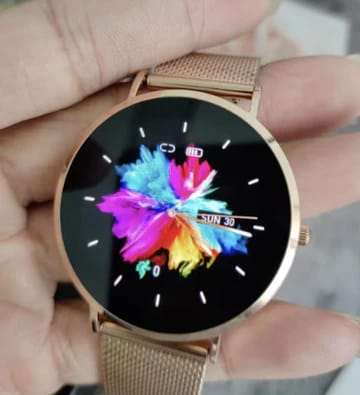 Customer photo review of NOVACCHI SOLARA — Women's Smartwatch