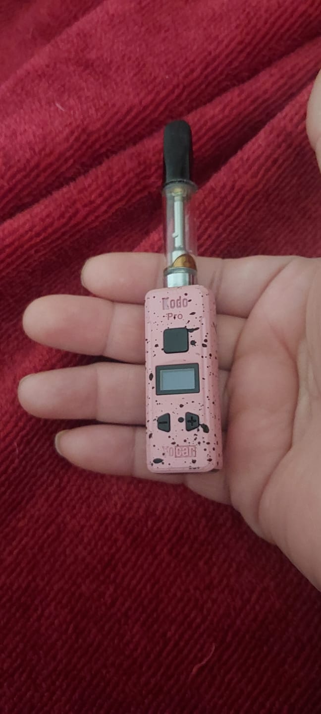 Customer photo review of 1 Gram THC-P Blend Vape Cartridge | Lemon Drop - Sativa