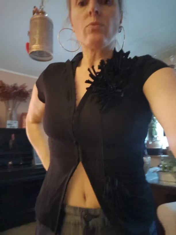Customer photo review of Ambre Tassel Applique Crop Top