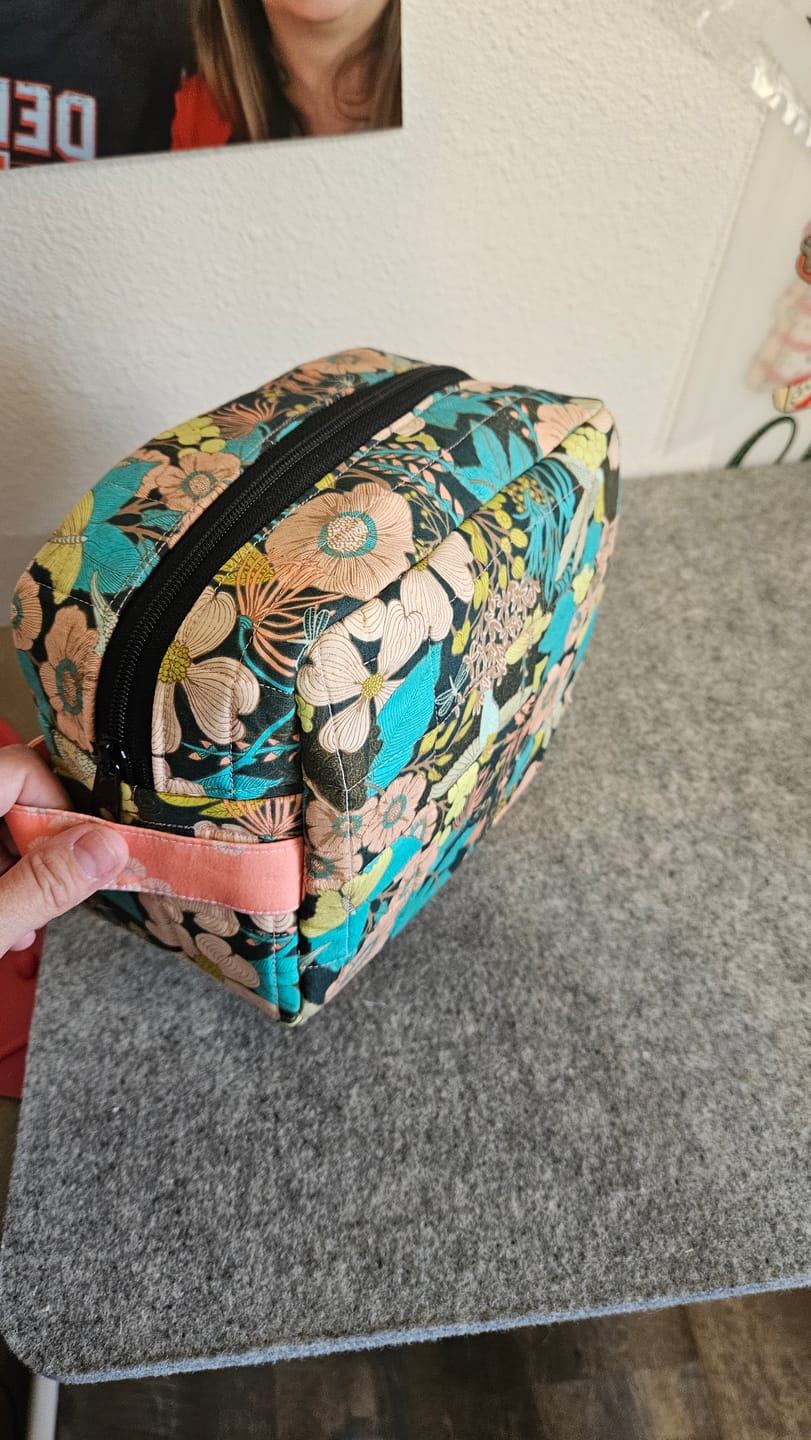 Customer photo review of She Sew Seams Ambassador Box