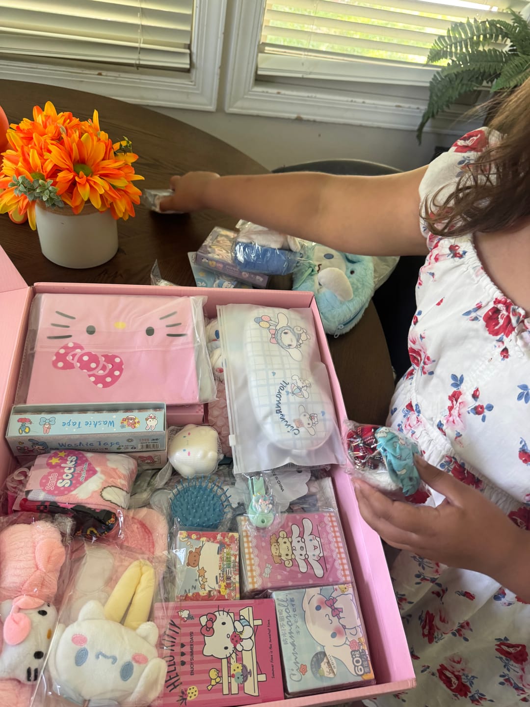 Customer photo review of A-Mystery Lucky Scoop Game