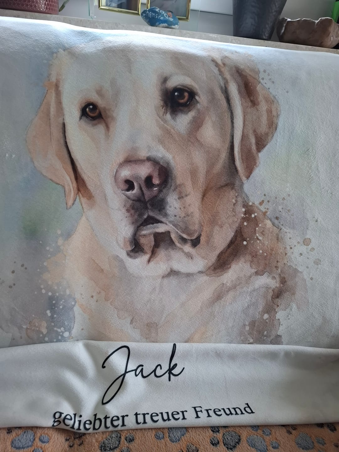 Customer photo review of Personalisierte Decke "Aquarell Haustier"