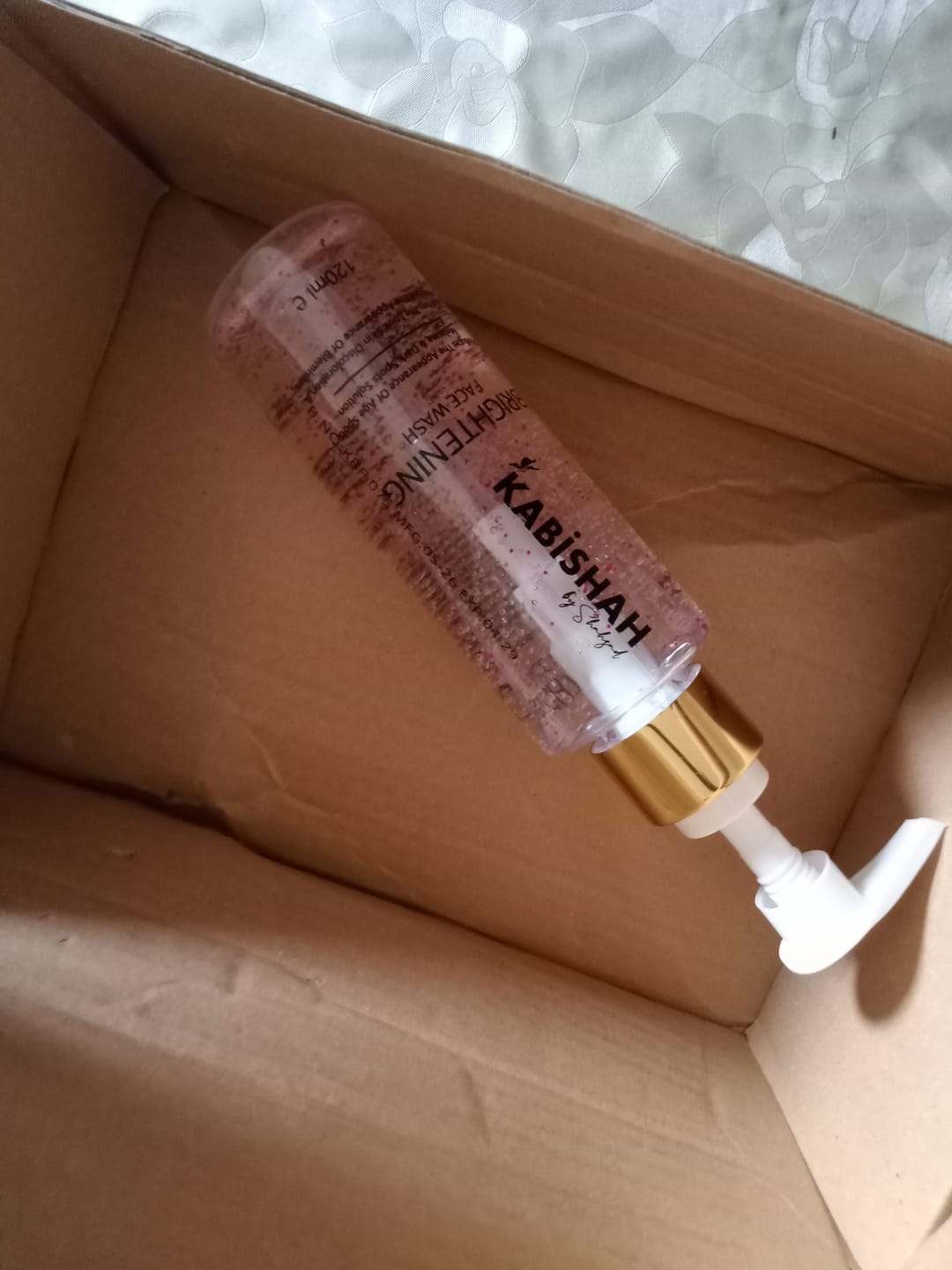 Customer photo review of LuminaBright Whitening Face Wash