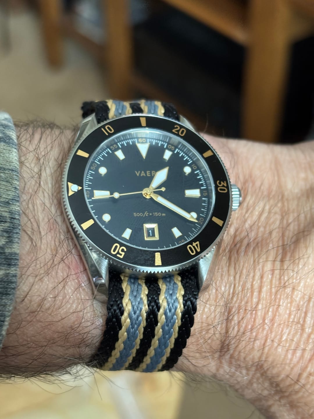 Customer photo review of SharkFin - Bond 2021