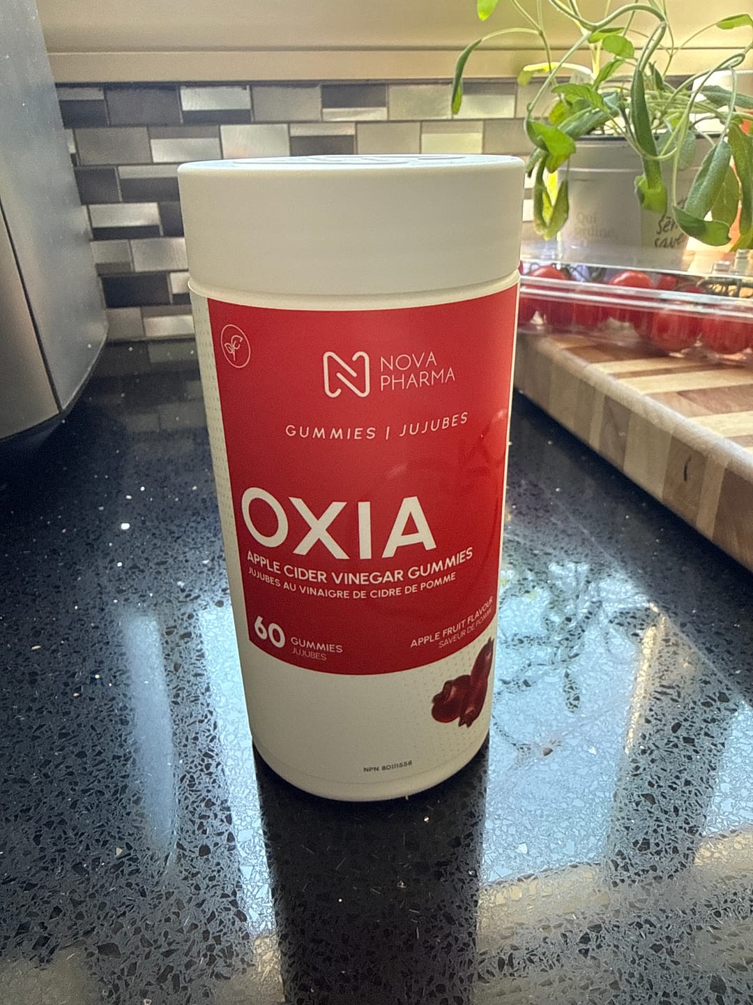 Customer photo review of Nova Pharma - Oxia - Jujubes au Vinaigre de Cidre de Pomme - 60 Gummies