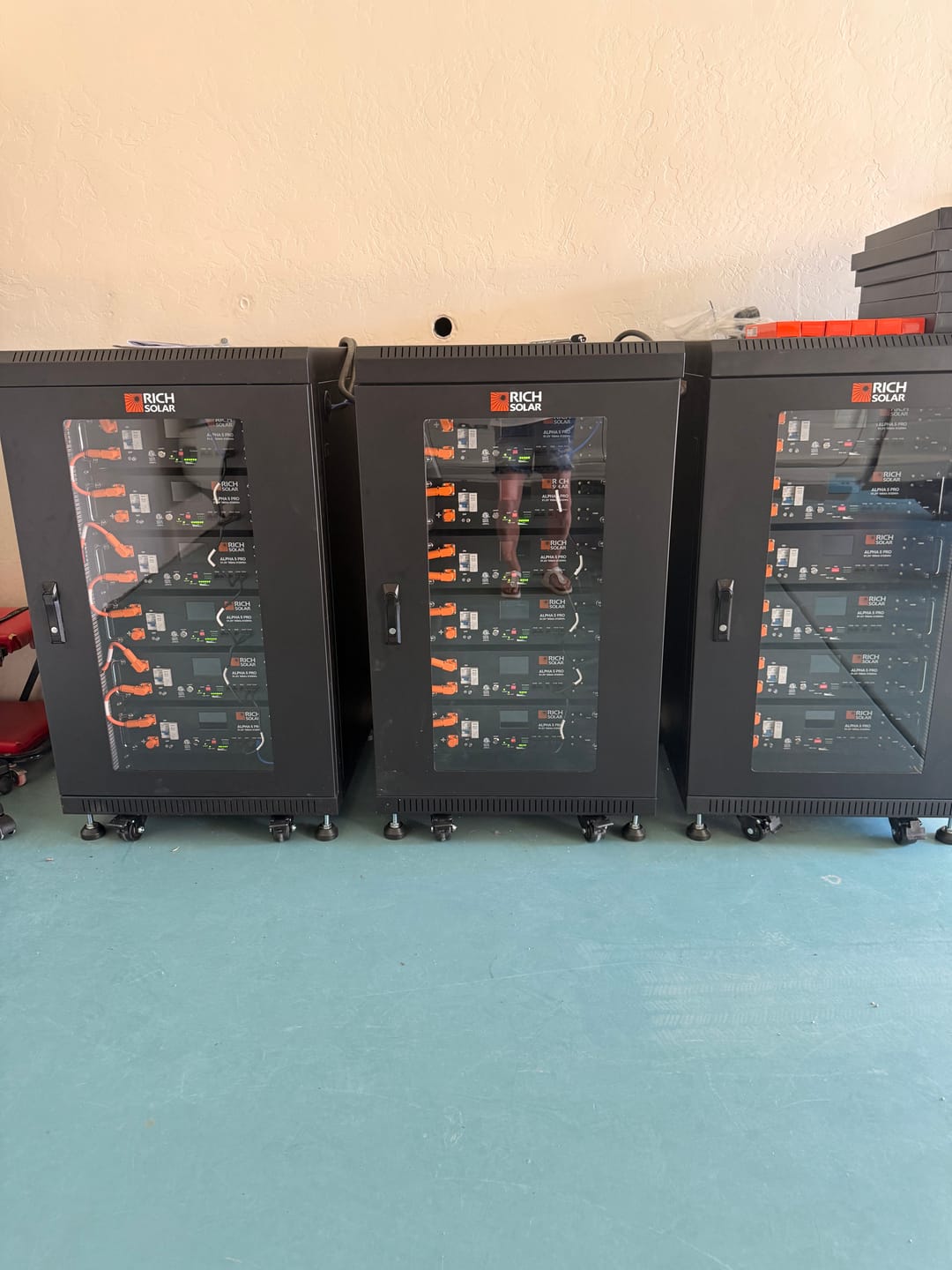 Customer photo review of Battery Server Rack for ALPHA 5 PRO | 6-Slot Enclosed Battery Cabinet | Includes Wheels & 600A Bus Bar Covers | Pre-assembled
