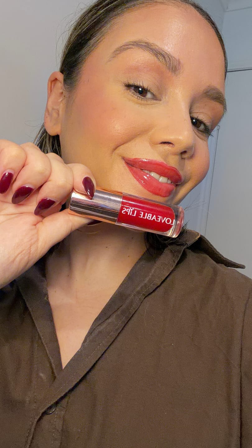 Customer photo review of Rosewood Kiss Lip Gloss