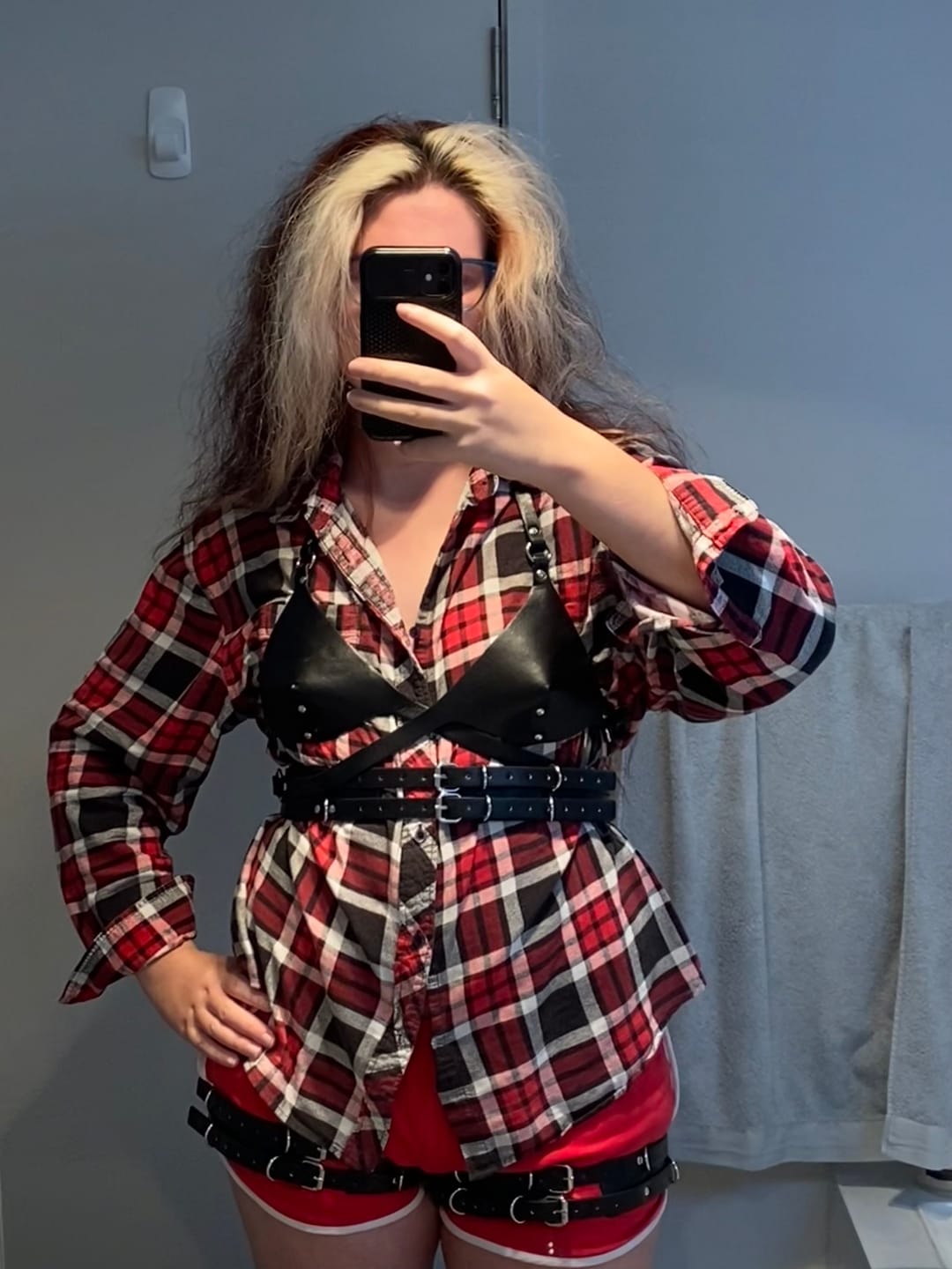 Customer photo review of ZOE LEG HARNESS