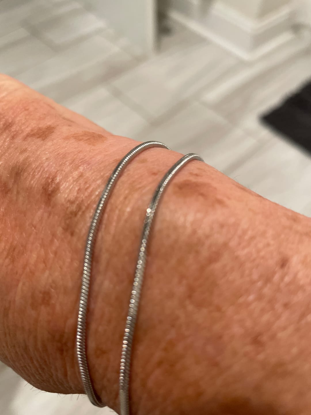 Customer photo review of Minimal Square Bracelet