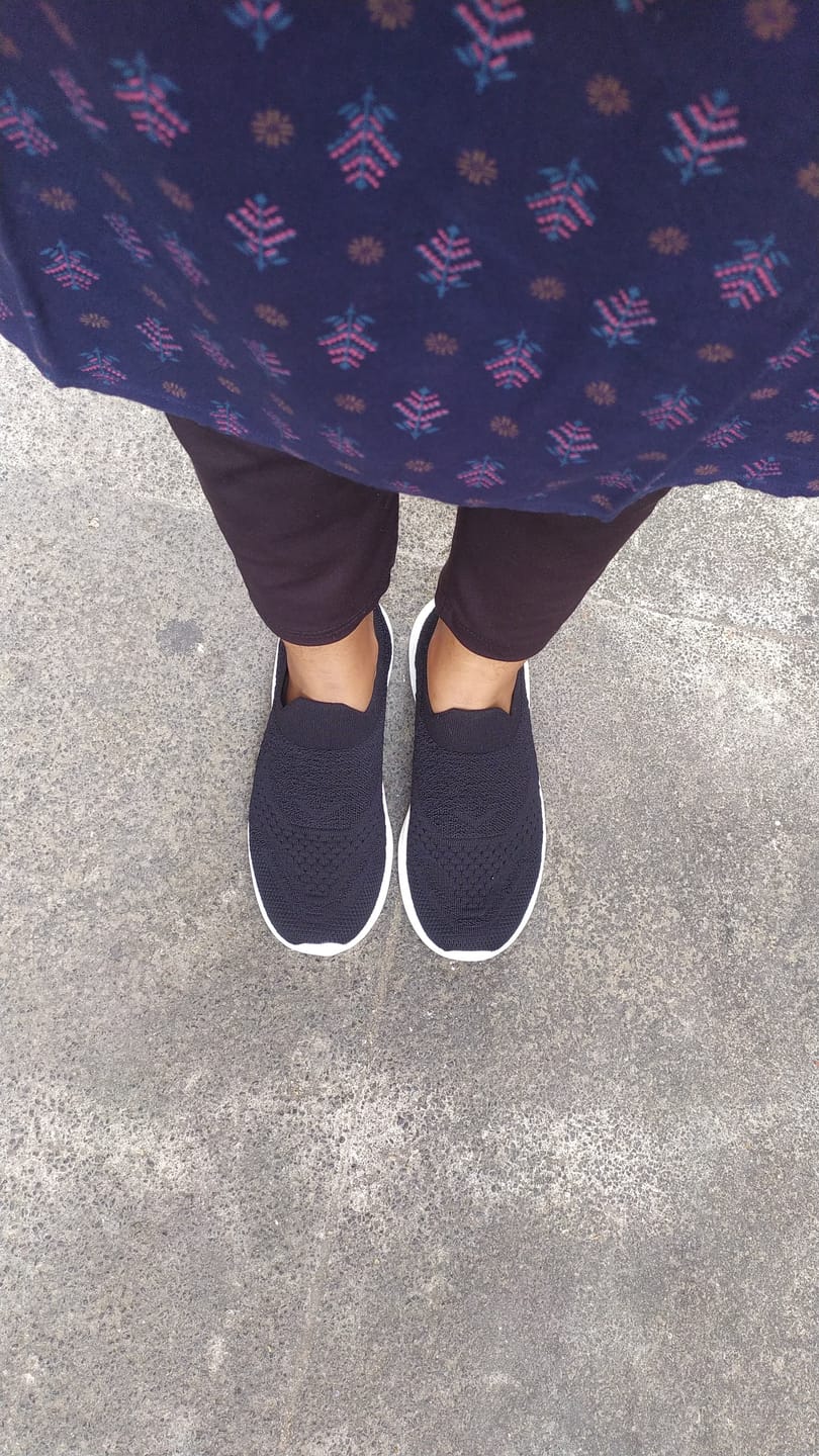 Customer photo review of Bacca Bucci Women's WALKER Slip-On Walking Breathable Mesh Sports Shoes Sneakers