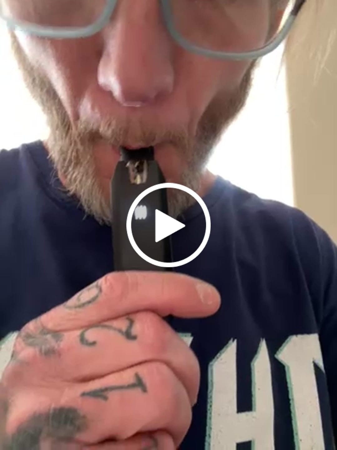 Customer video review of Strawberry Cough THC Pod Sativa 1g