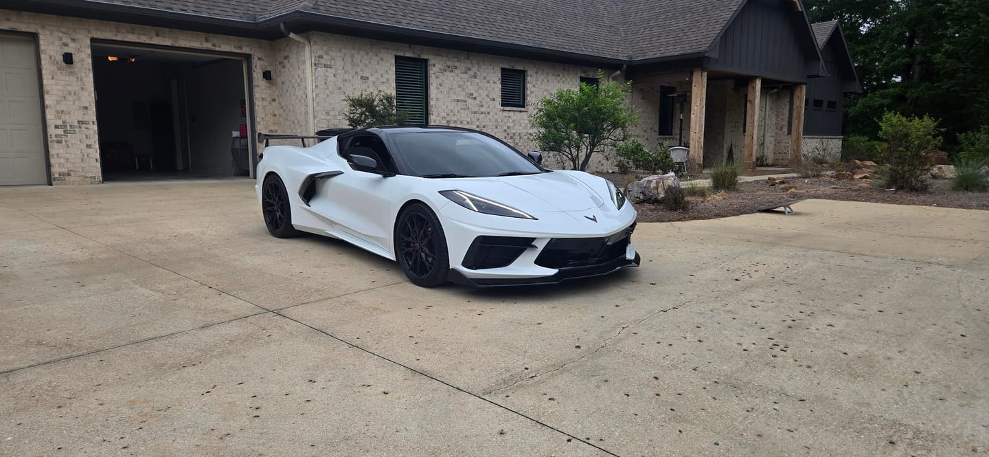 Customer photo review of Corvette C8 Stingray Front Splitter [5-Piece Extended Version]