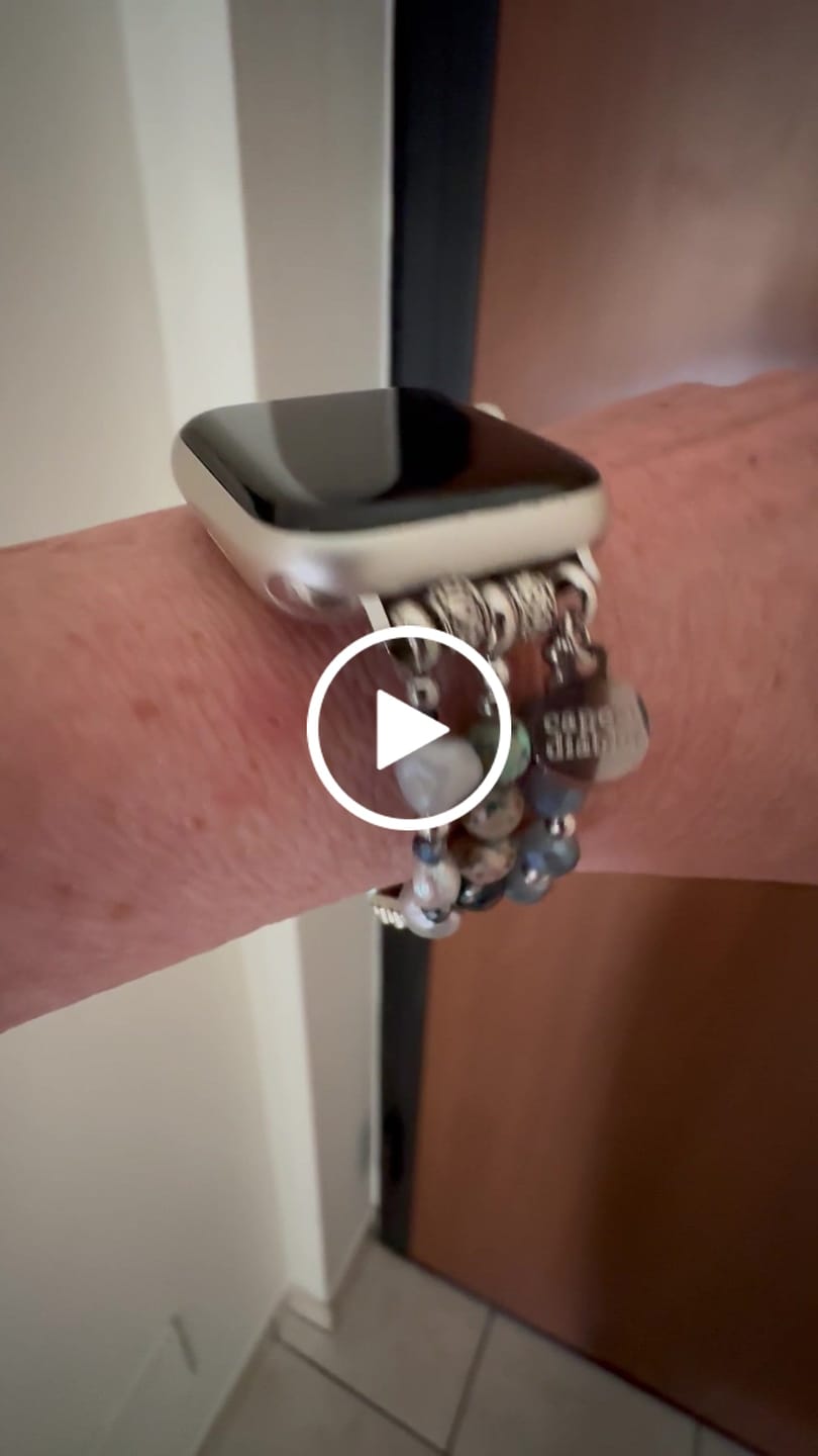 Customer video review of Artisanal Jasper Nomadic Stretch Apple Watch Strap