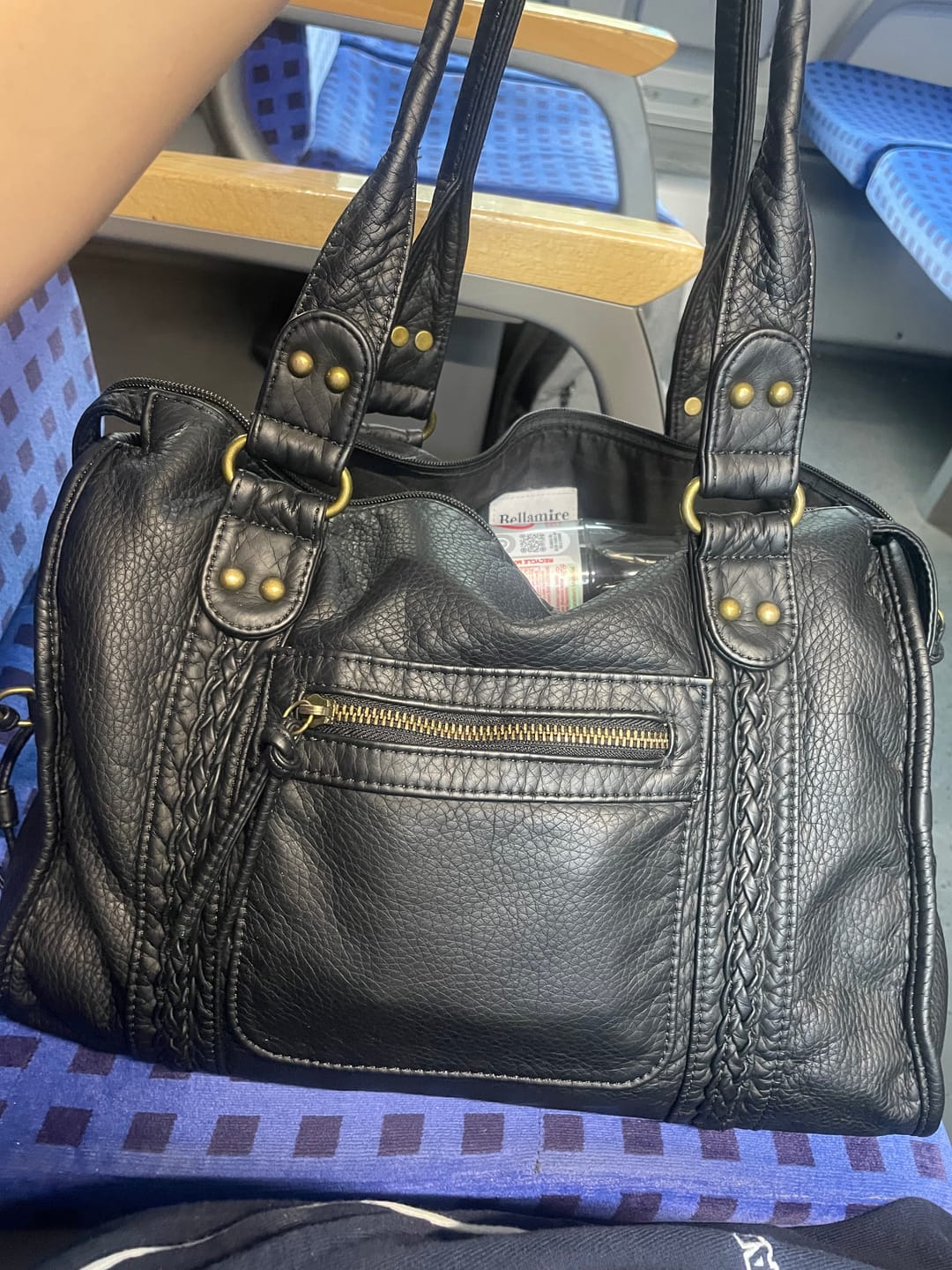 Customer photo review of CLAIRE' CITY BAG