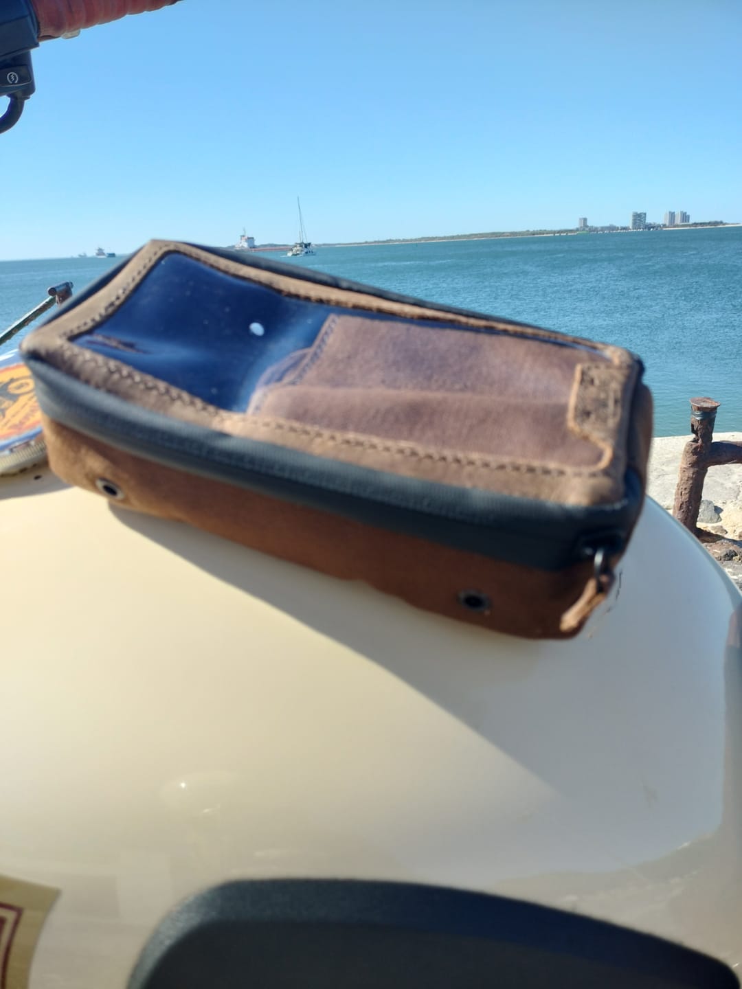 Customer photo review of navigator