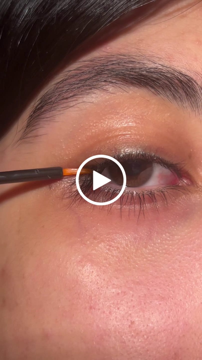 Customer video review of SÉRUM DE CROISSANCE POUR CILS