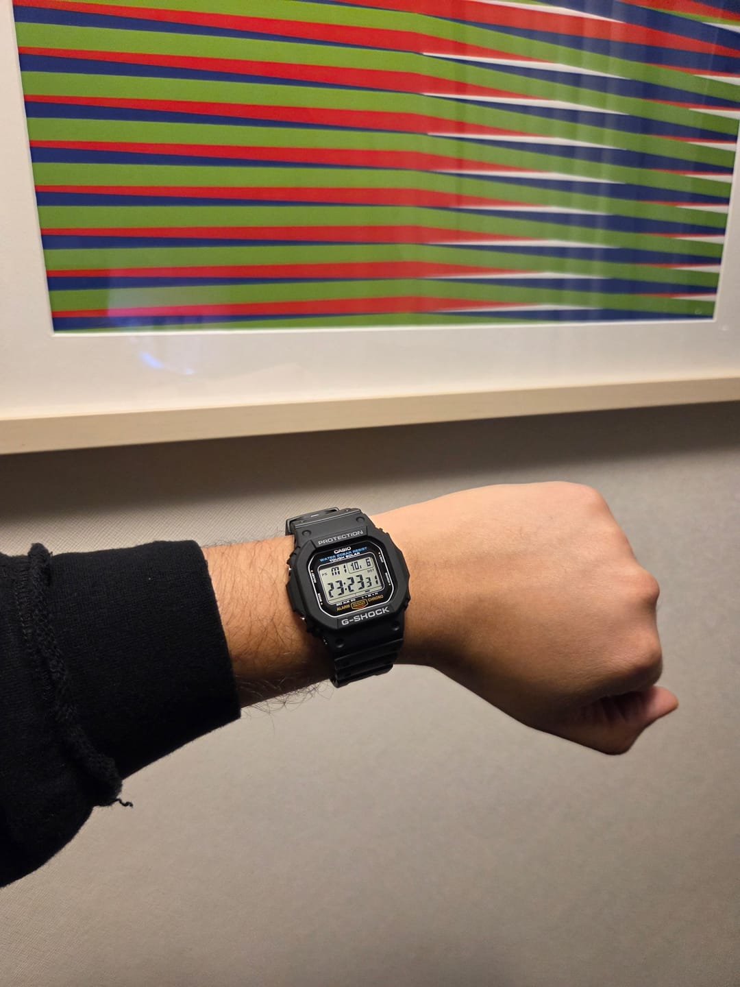 Customer photo review of Reloj Casio G-Shock Vintage G-5600UE-1 Tough Solar