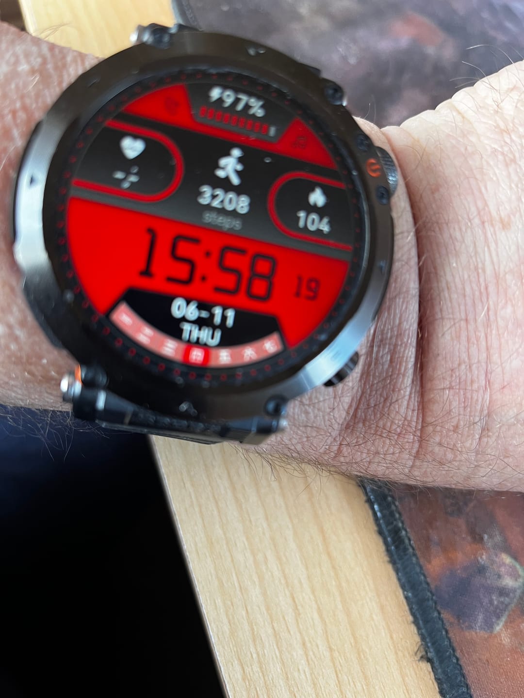 Customer photo review of STONE – Die stabilste Smartwatch mit 21+ Tagen Akkulaufzeit
