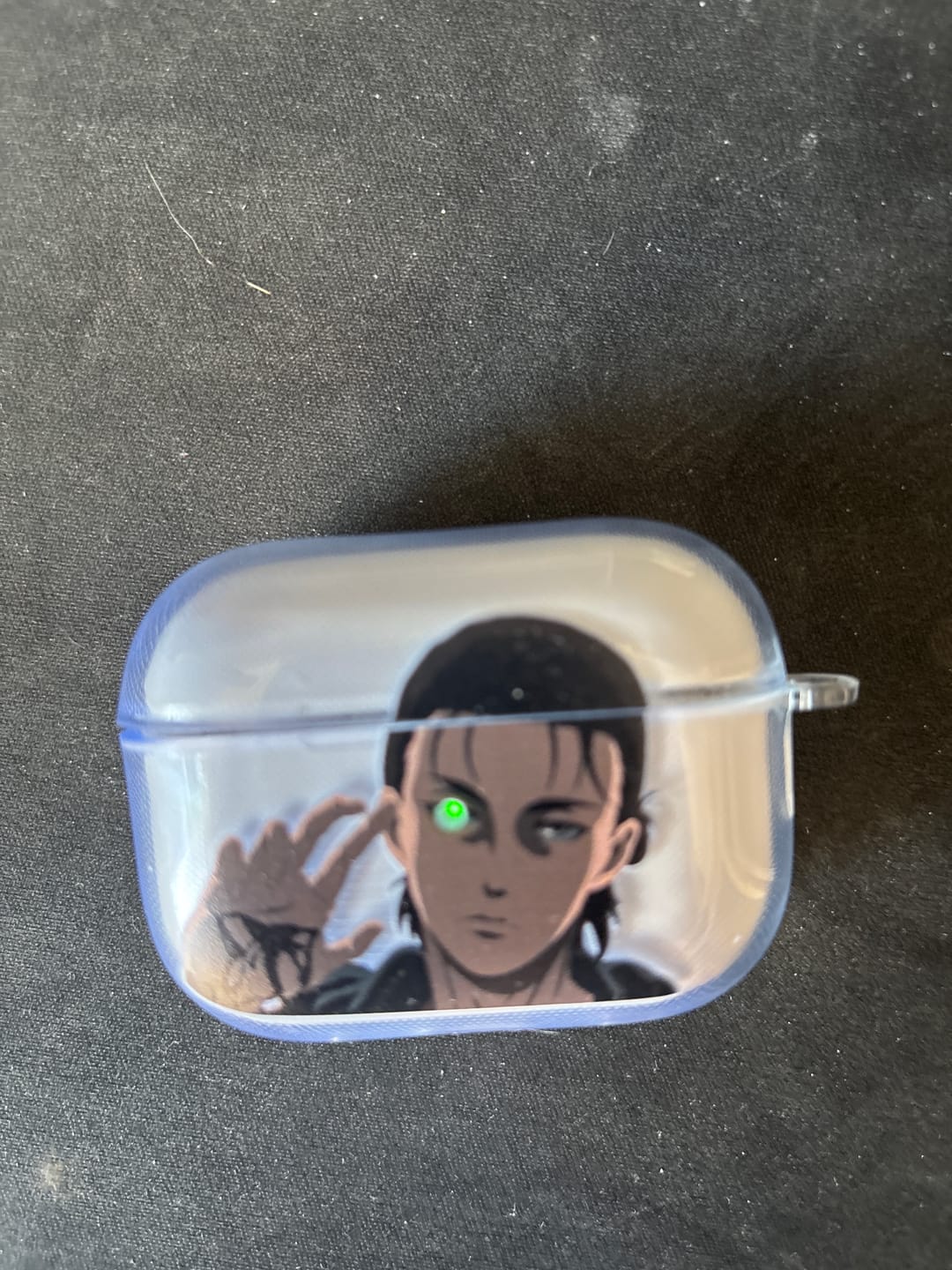 Customer photo review of "Eren Yeager Devil" Airpods Şeffaf Koruyucu Kılıf