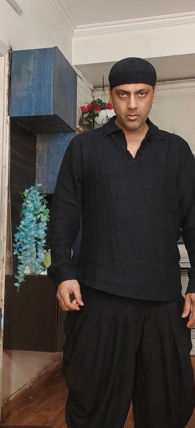 Customer photo review of Black Kurta Style Regular Fit Full Sleeves Shirt