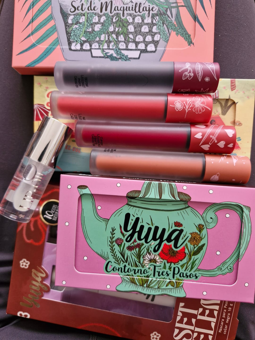 Customer photo review of Lip oil Prisma
