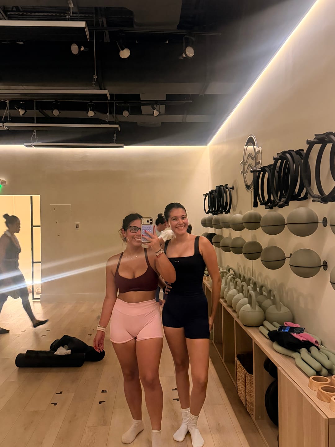 Customer photo review of The Square Tank / Navy