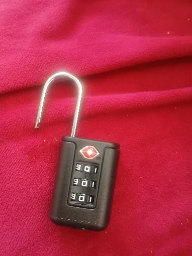 Customer photo review of Cadenas Code TSA 3 Chiffres