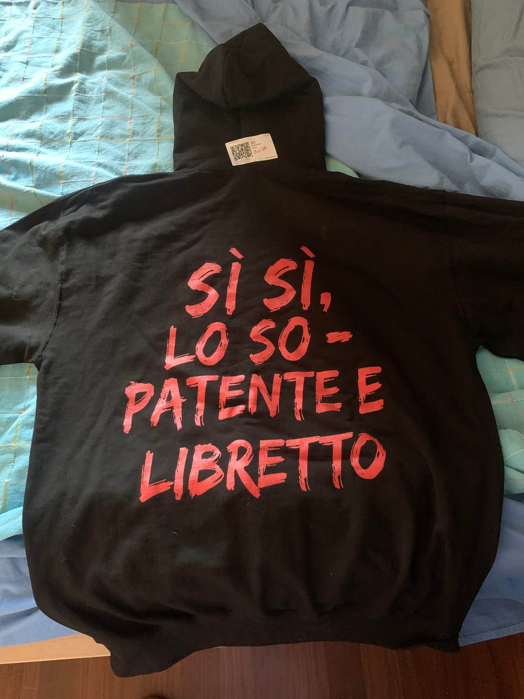 Customer photo review of Si Si - Premium Hoodie Unisex