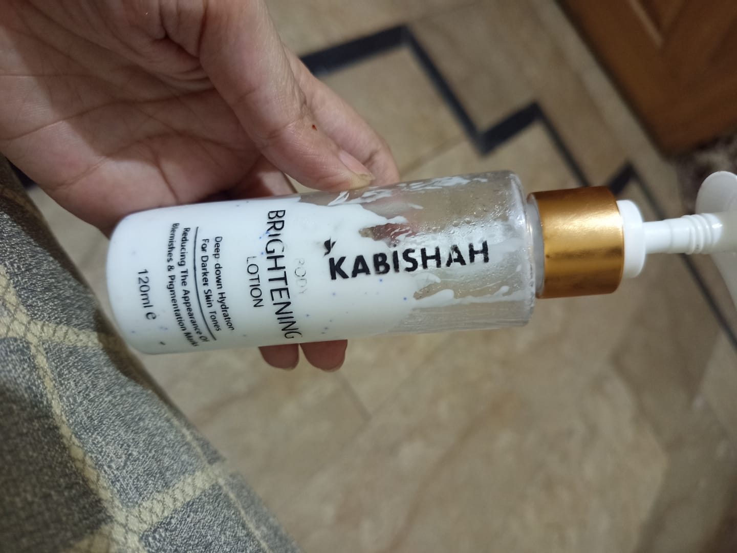 Customer photo review of DazzleSkin Body Hydrating Lotion
