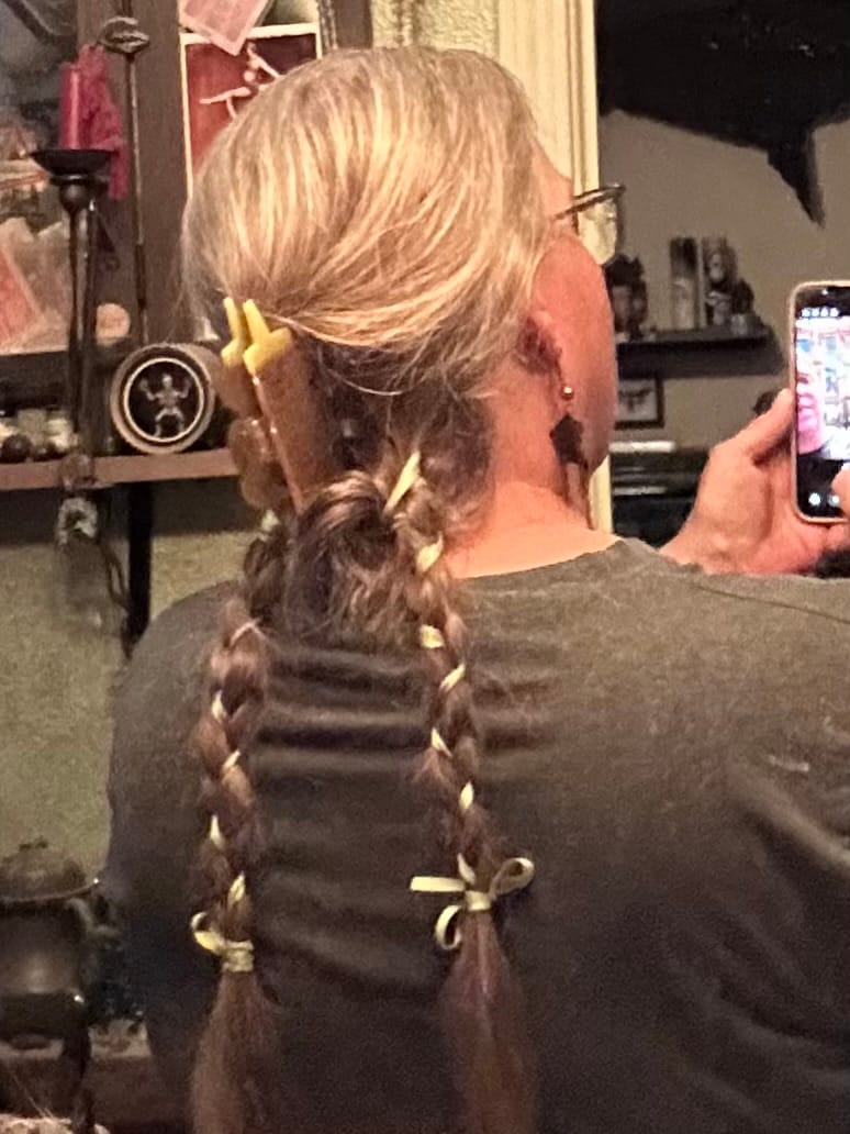 Customer photo review of Large Honey Bear Hair Claw Clip