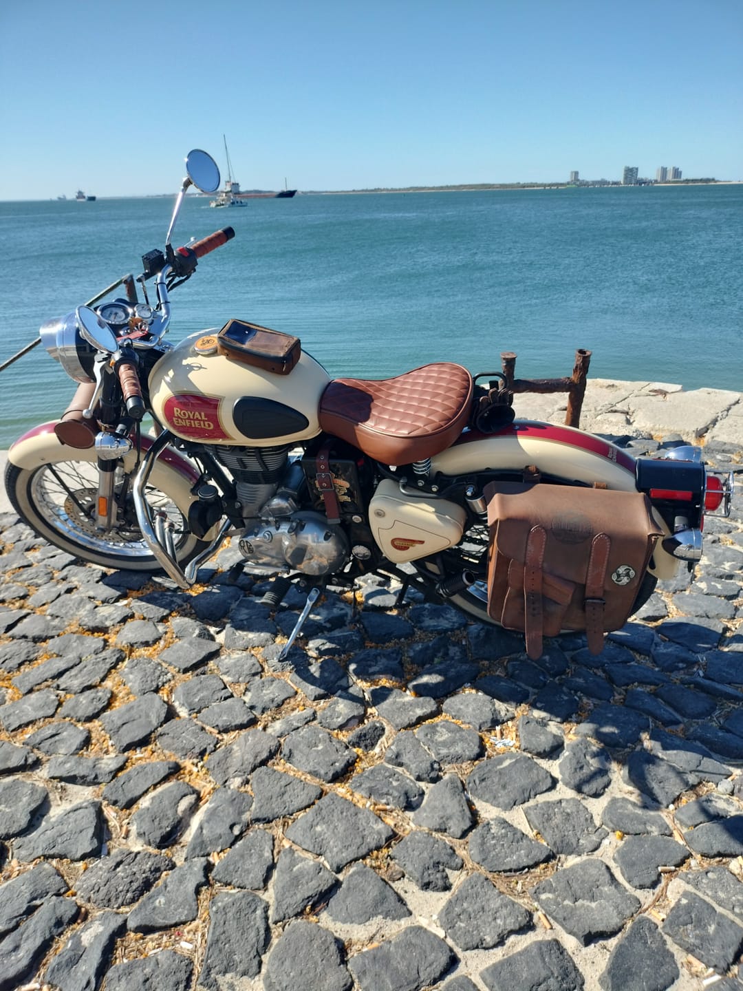 Customer photo review of Navigator