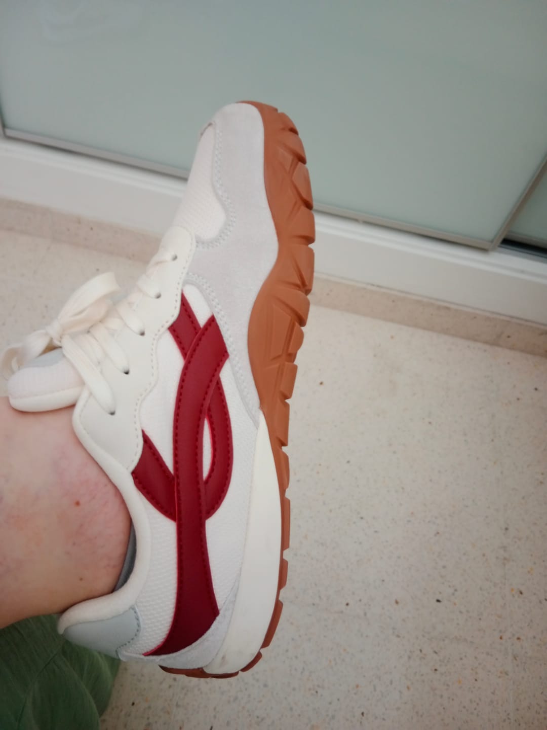 Customer photo review of Hareball - Zapatos De Punta Ancha