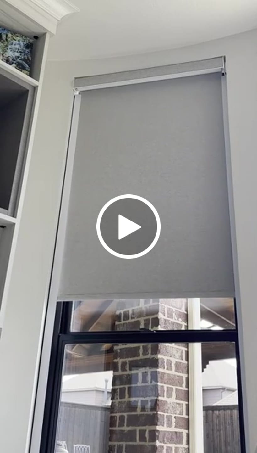Customer video review of Smart Motorized Roller Shades 100% Blackout Essential
