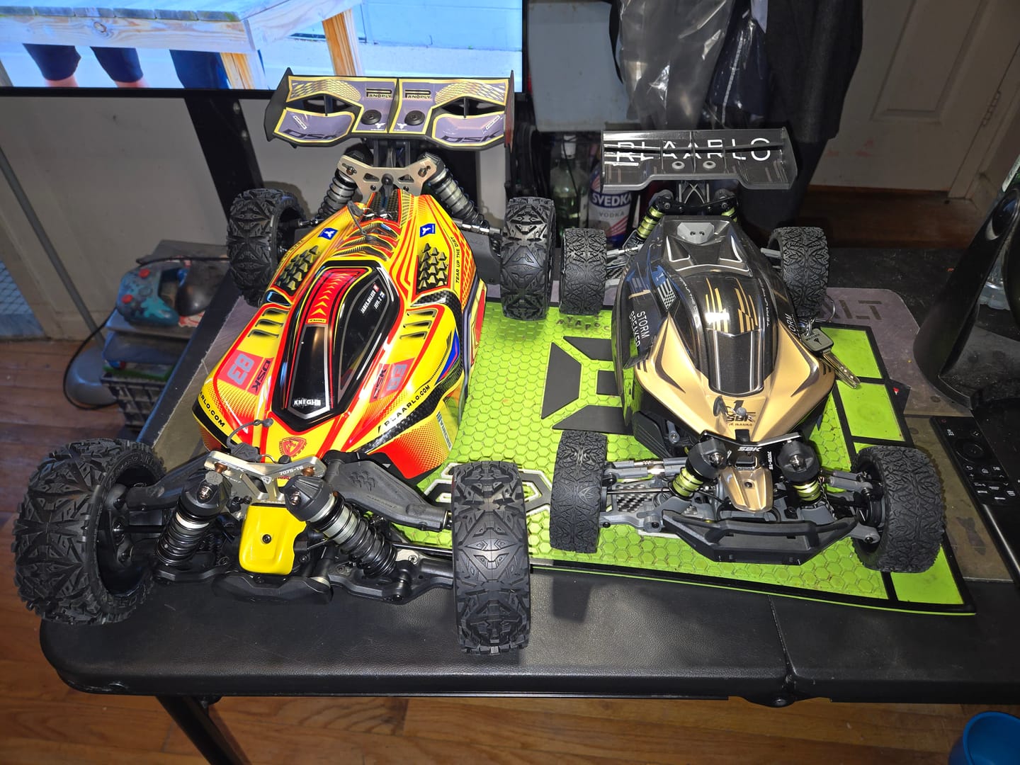 Customer photo review of Rlaarlo 1/8 4WD Buggy Dragon Scale Knight | DSK RTR