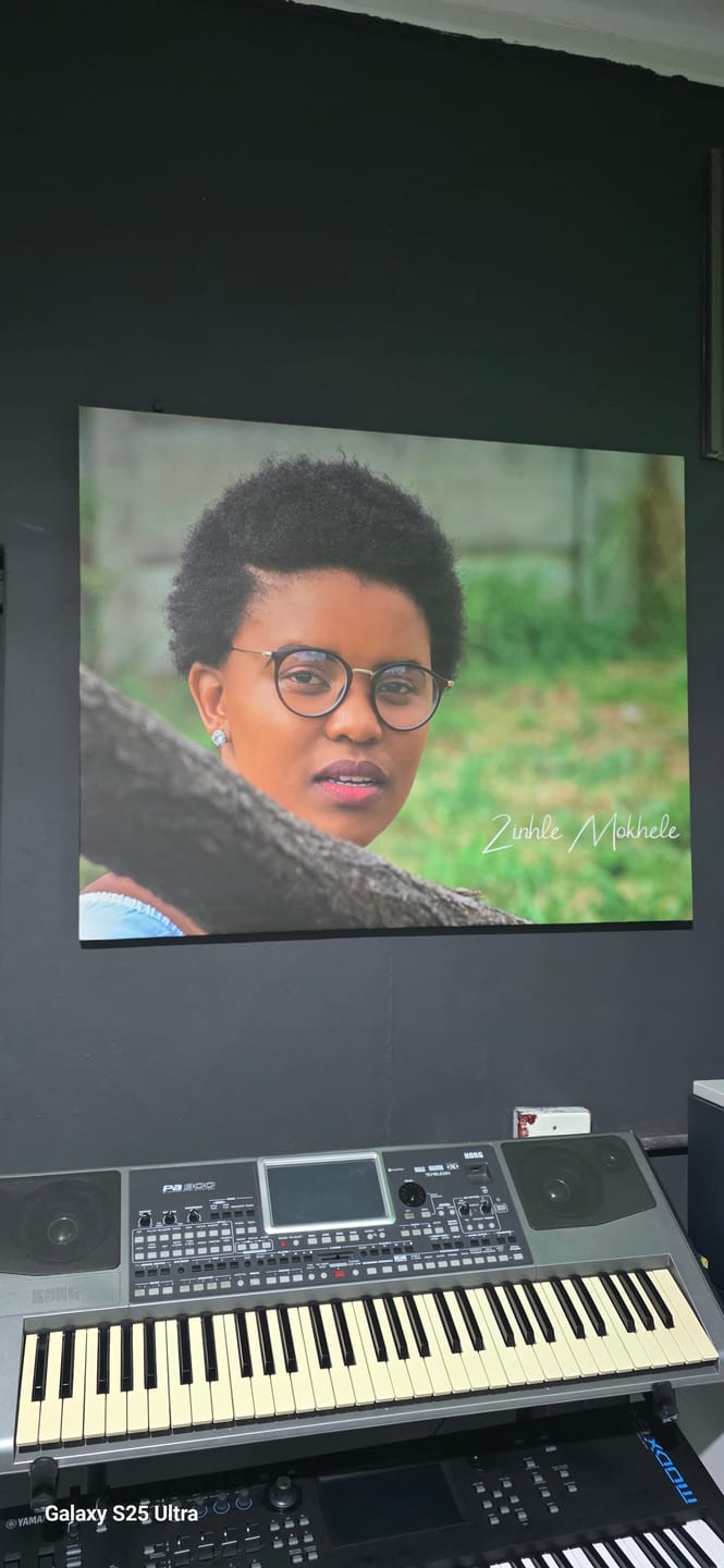 Customer photo review of 3 x A0 Super Big Canvas (80.9x102,5cm)