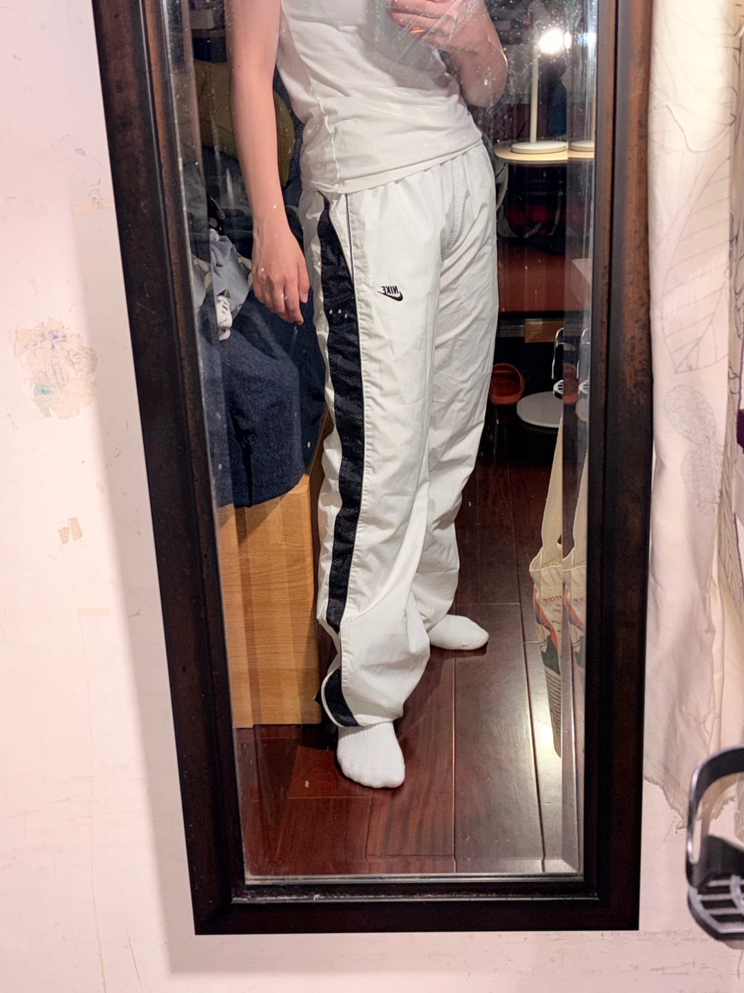 Customer photo review of Nike Vintage Track Pants SUPER RARE 2000s White (S)