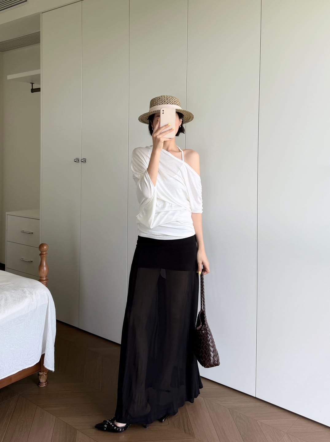 Customer photo review of IAMXIAA Sheer Mesh Maxi Skirt
