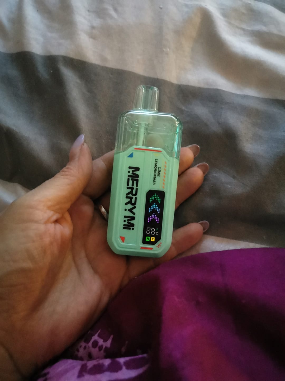 Customer photo review of Jednorazówki MERRYMI Mecha X 36K Buchów - E papieros 3%
