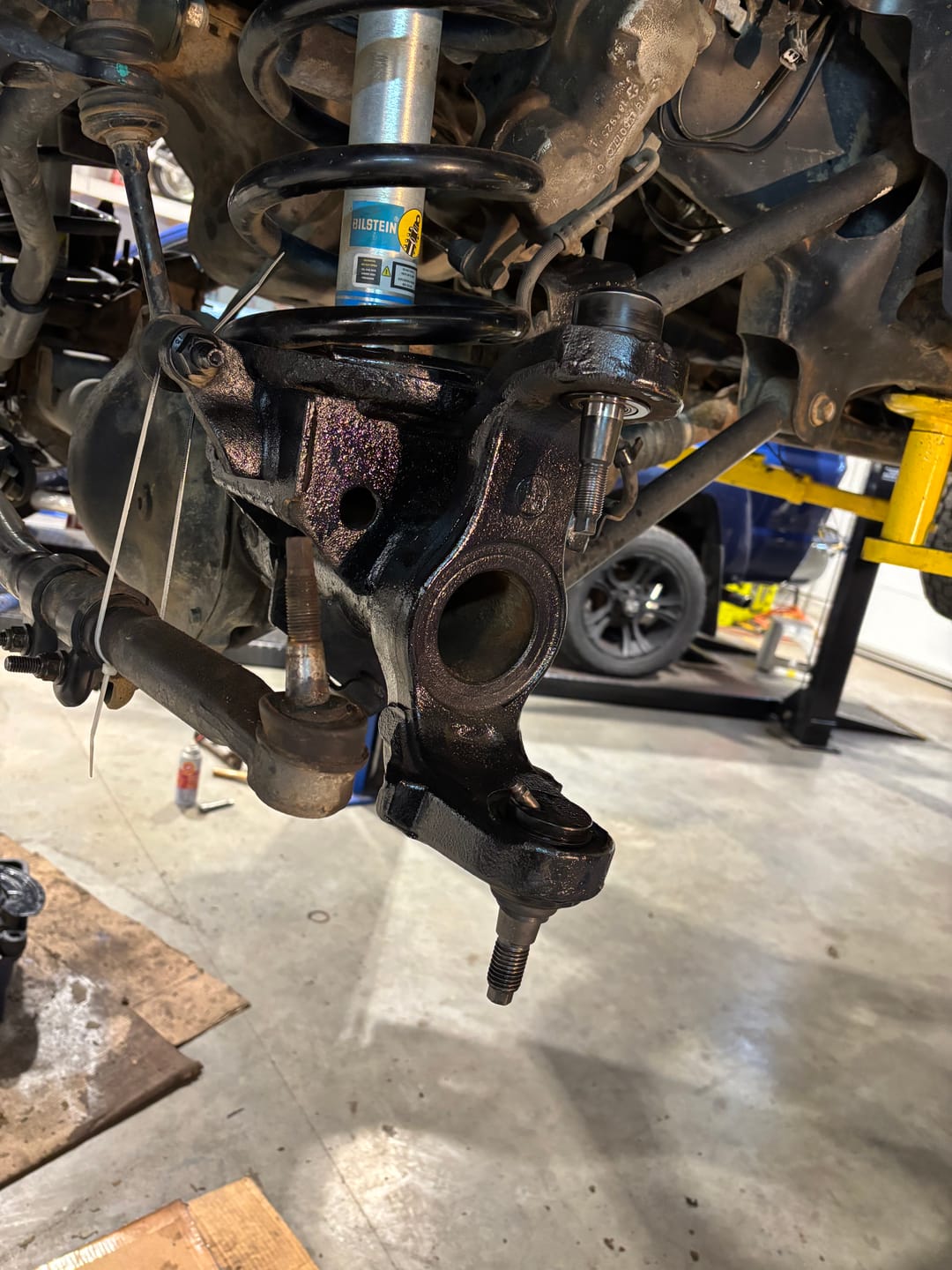 Customer photo review of 2003-2013 Cummins Upper & Lower Ball Joint Package (0313BJPACK)