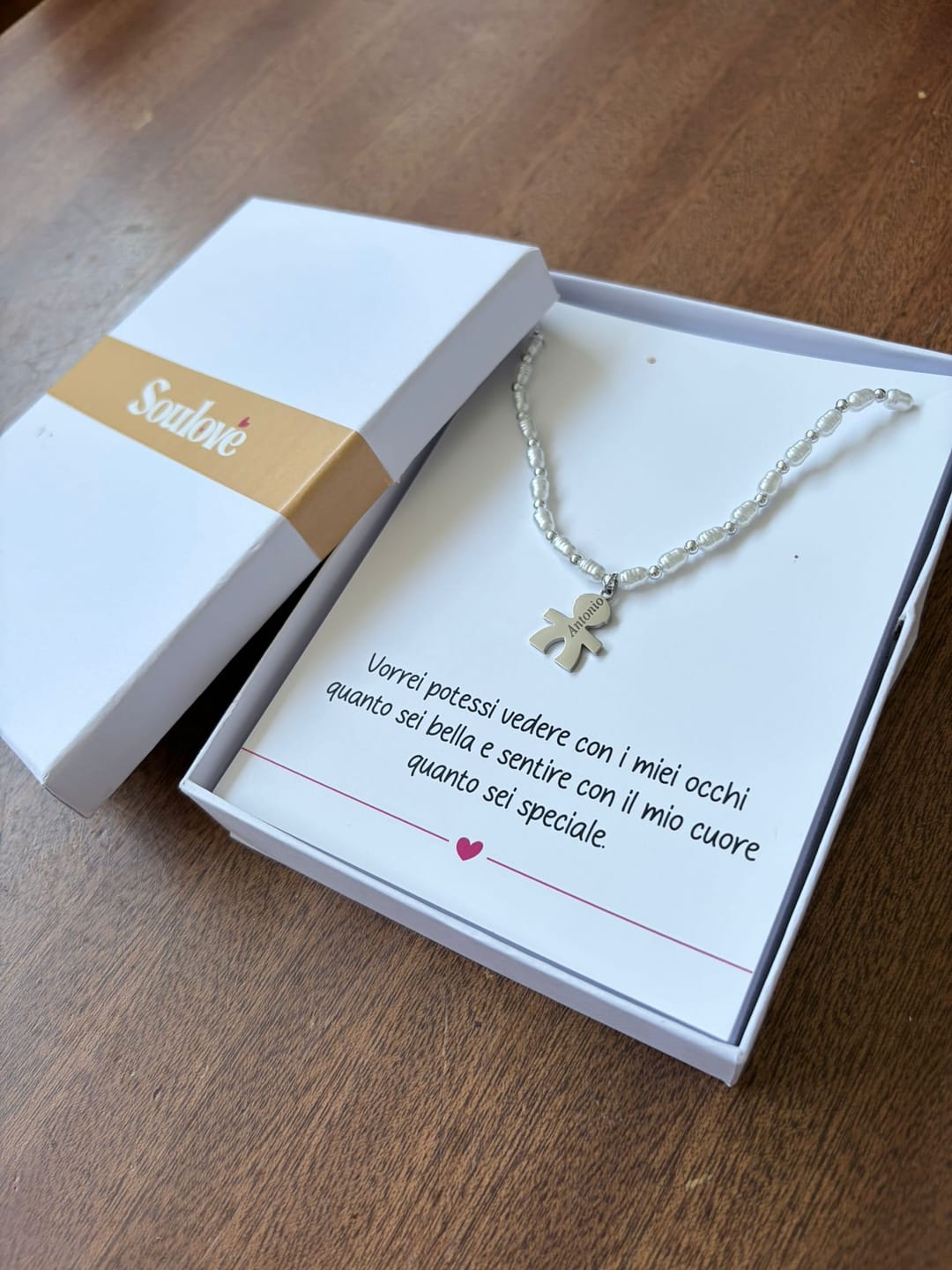 Customer photo review of Girocollo Family In Perle con ciondoli Bimbo Personalizzati