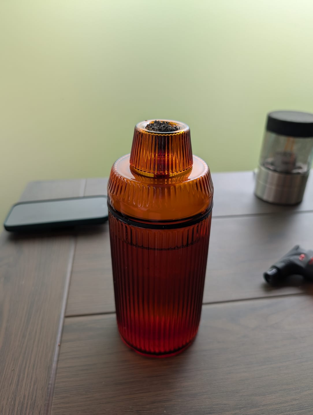 Customer photo review of Deco Gravity Bong