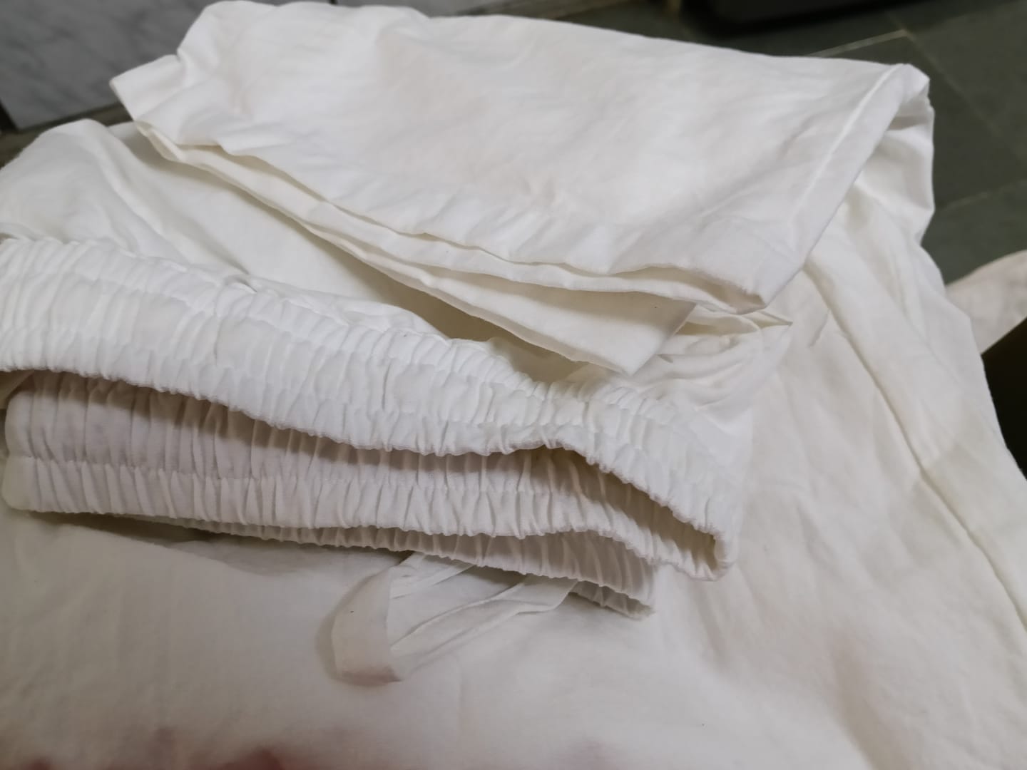 Customer photo review of Women White Cotton Straight Pant