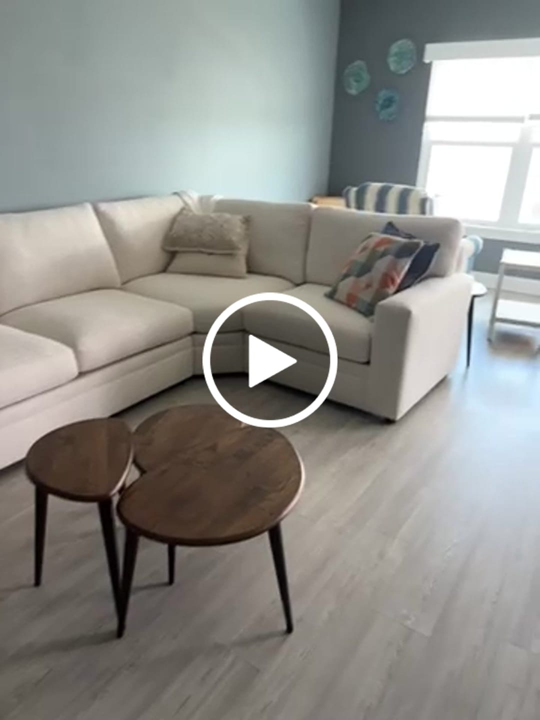 Customer video review of Solid Oak Nest of Tables - Ercol Style Rustic Nesting Table