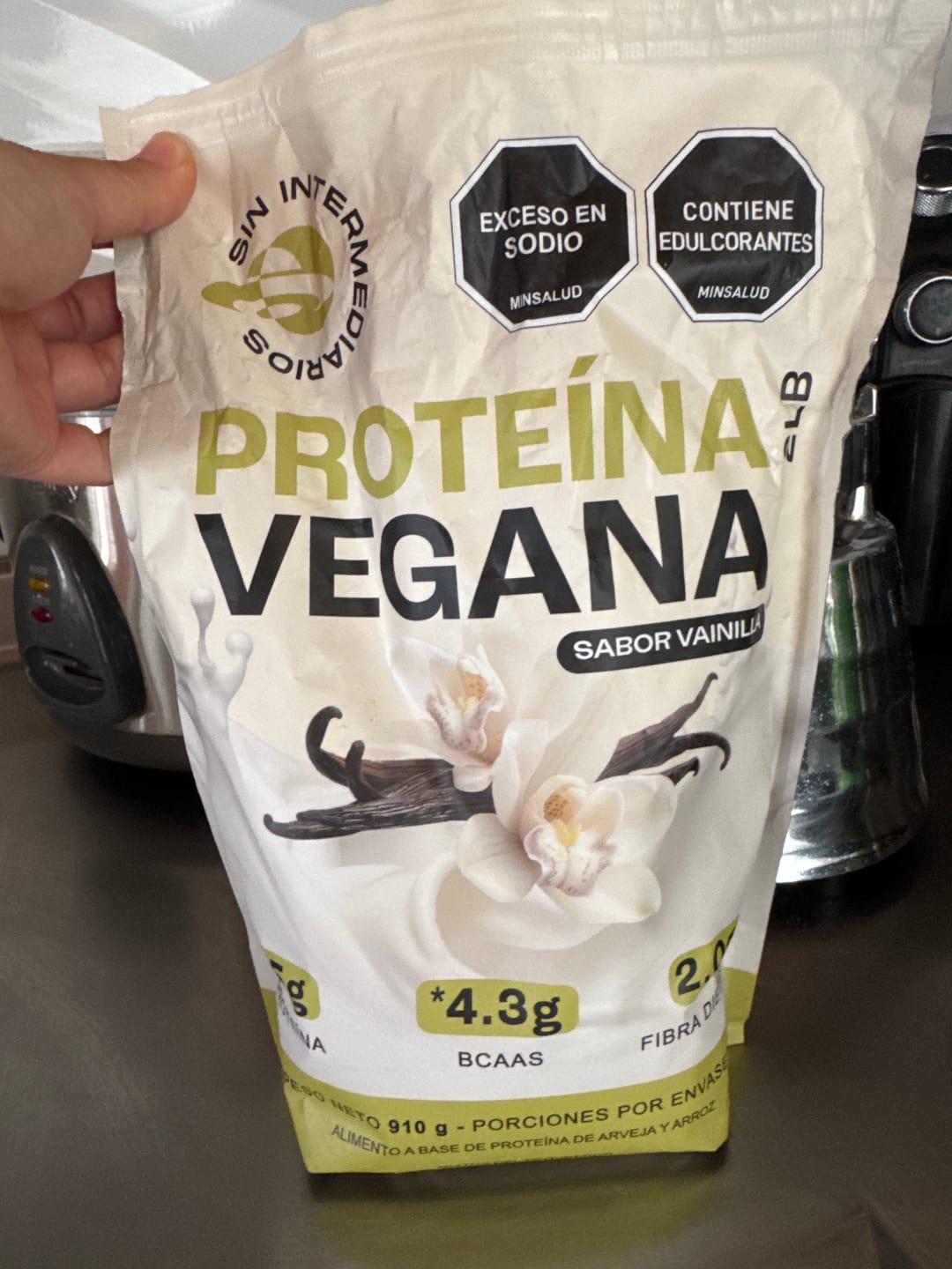 Customer photo review of Proteína Vegana