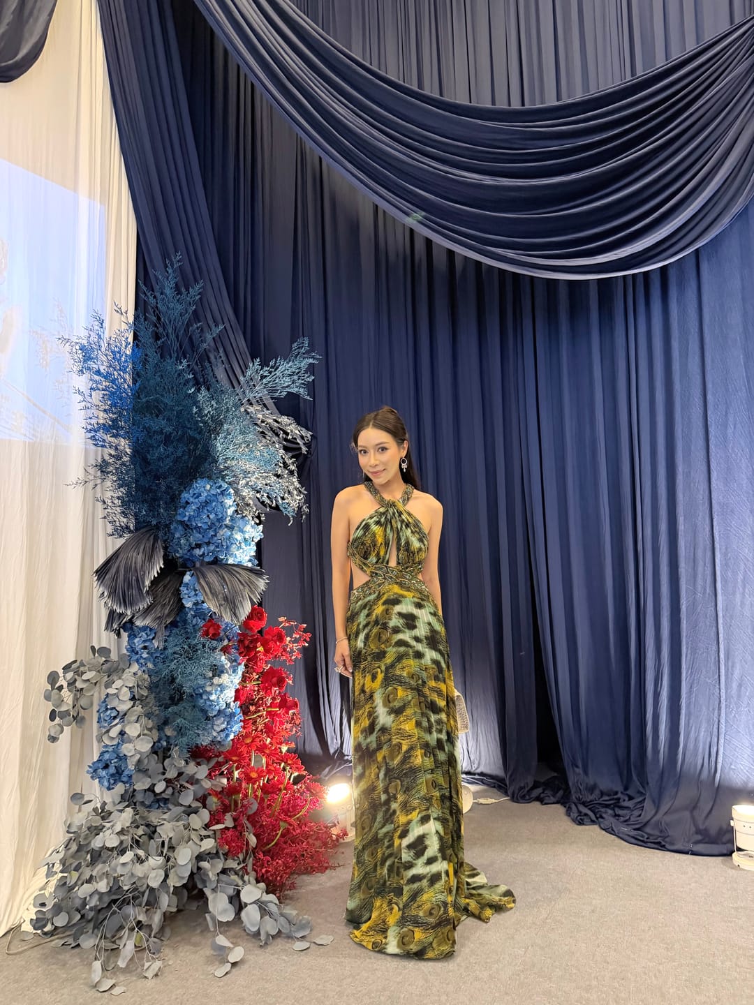 Customer photo review of D03 Dave & Johnny Peacock Evening Gown (XS-S)